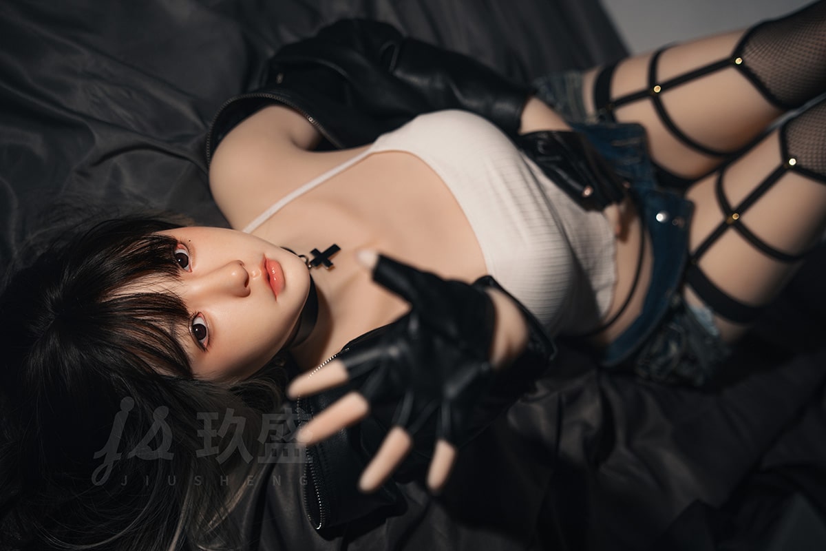 Tomoe: Musician Girlfriend Sex Doll - Image 13